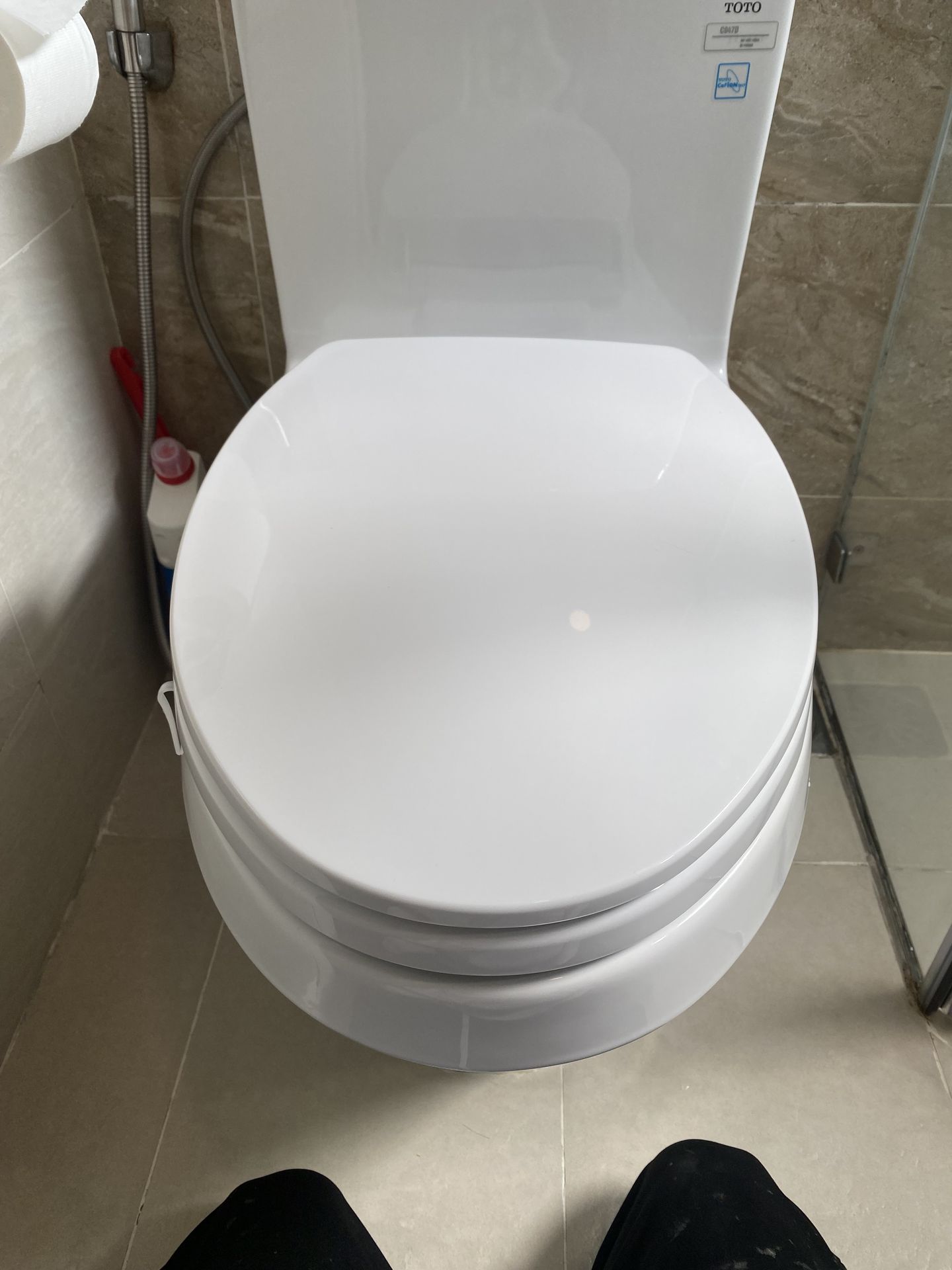 Đánh giá sản phẩm Nắp bồn cầu đóng êm TOTO TC393VS (T2)