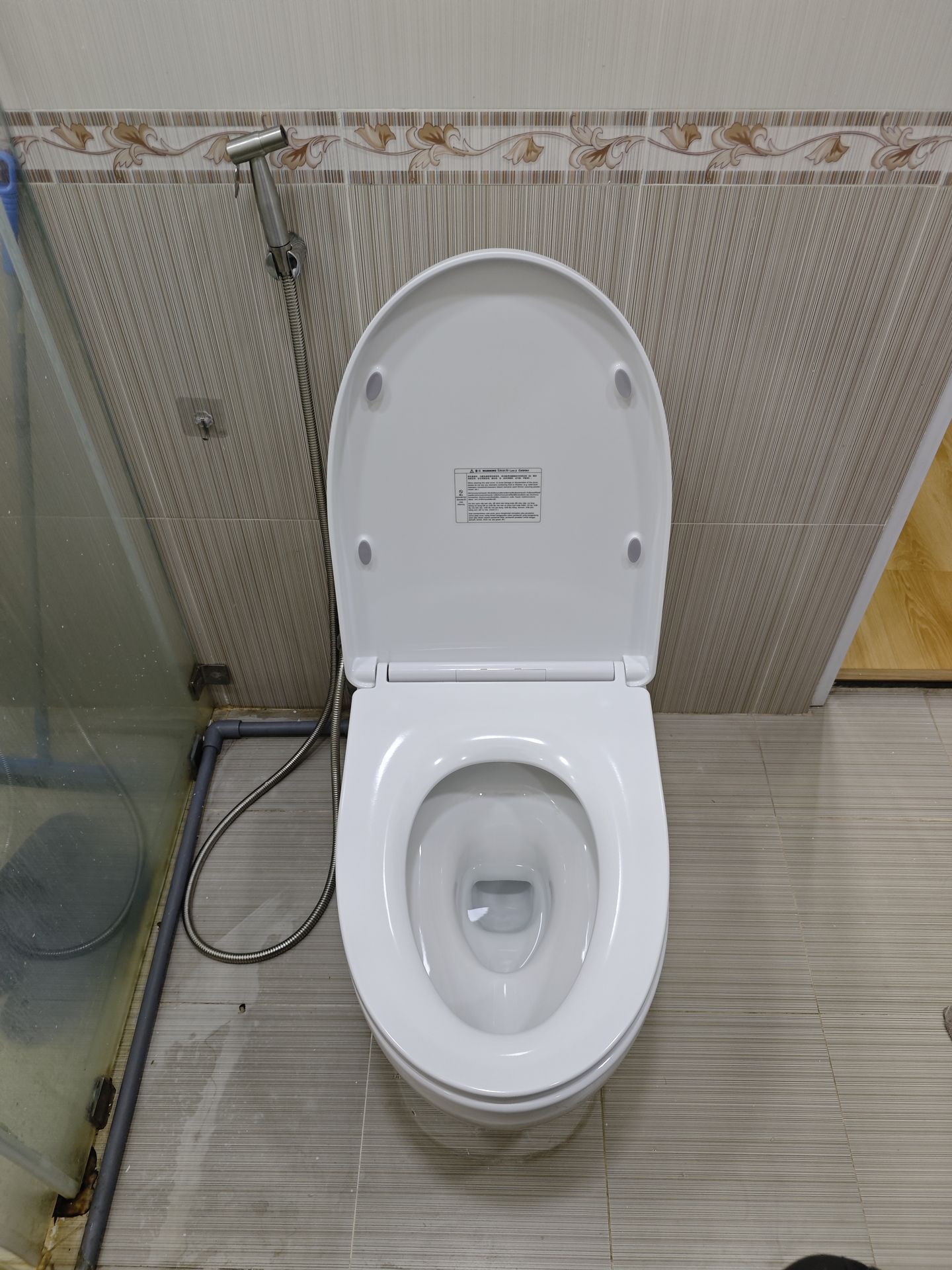 Đánh giá sản phẩm Bồn cầu 1 khối INAX AC-1052VN (AC1052VN) nắp đóng êm