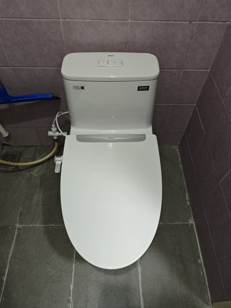 Đánh giá sản phẩm Bồn cầu 1 khối nắp rửa cơ INAX AC-989 + CW-S32VN