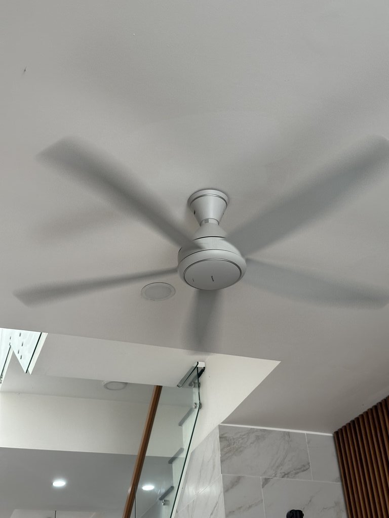 Đánh giá sản phẩm Quạt trần 5 cánh điều khiển từ xa Panasonic F-60GDN