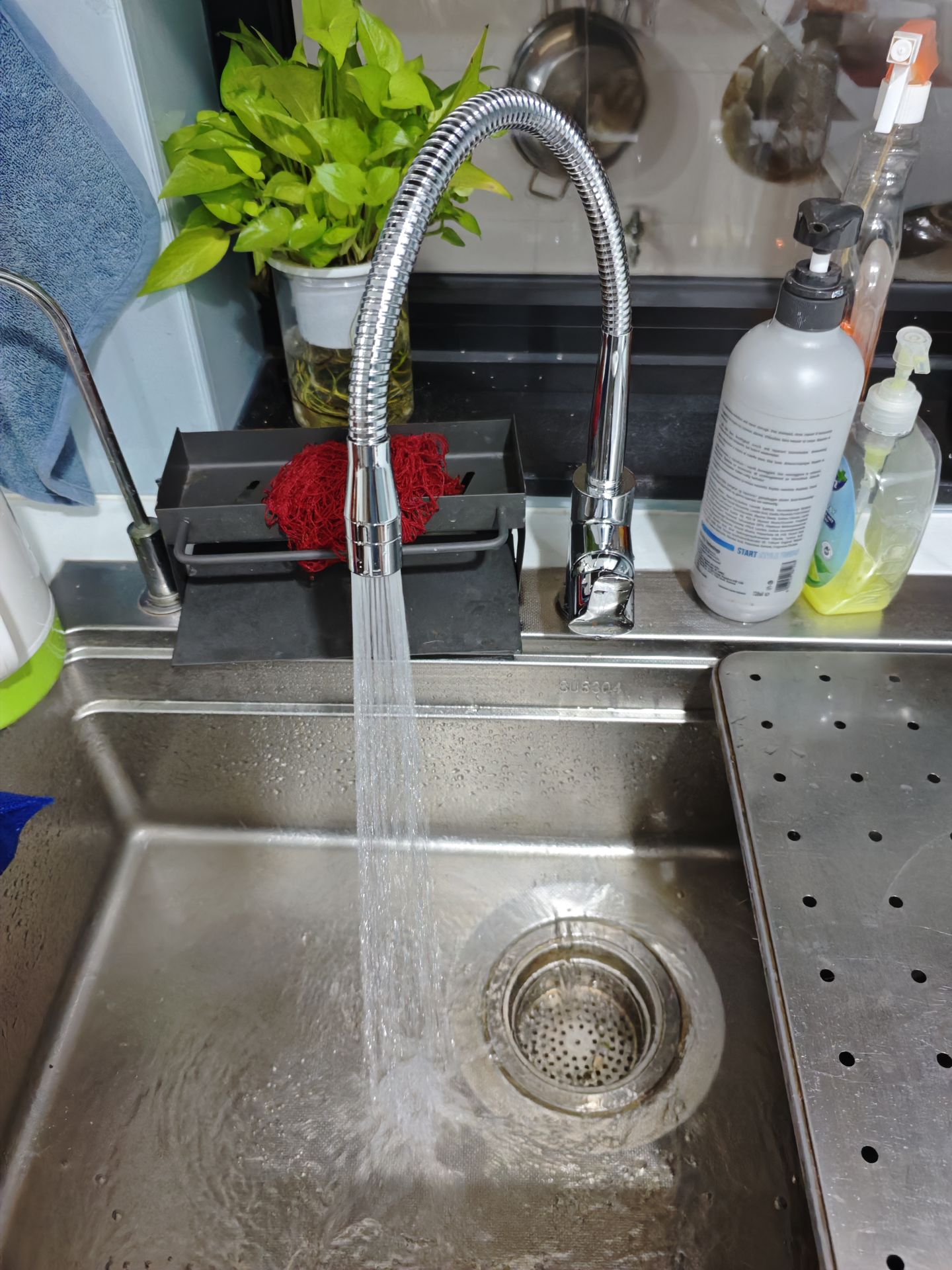 Đánh giá sản phẩm Vòi bếp nóng lạnh INAX SFV-303S (SFV303S)