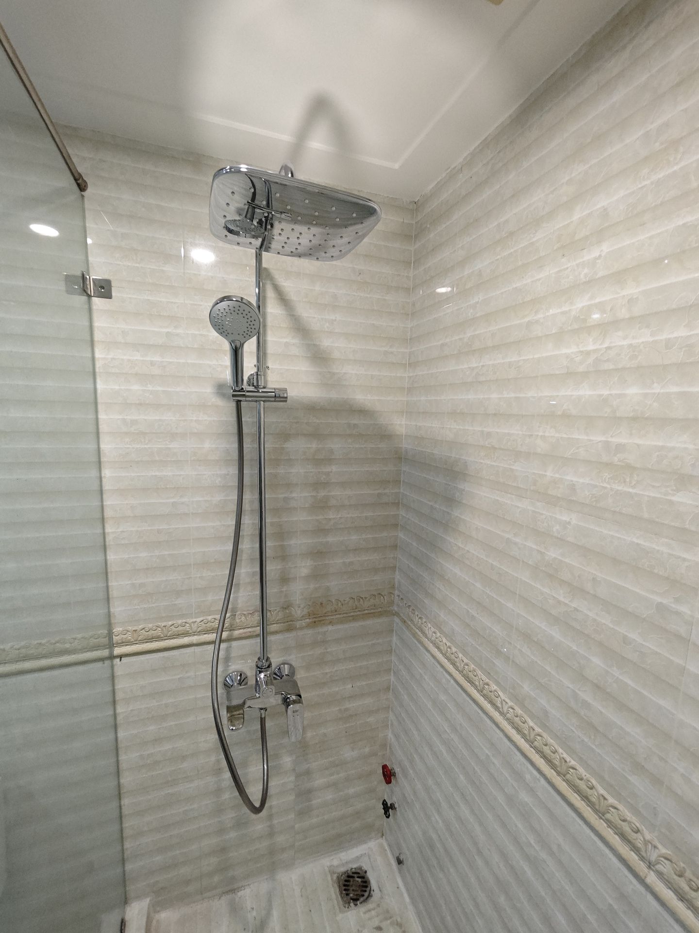 Đánh giá sản phẩm Bộ sen cây nóng lạnh American Standard WF-1772 (WF1772)