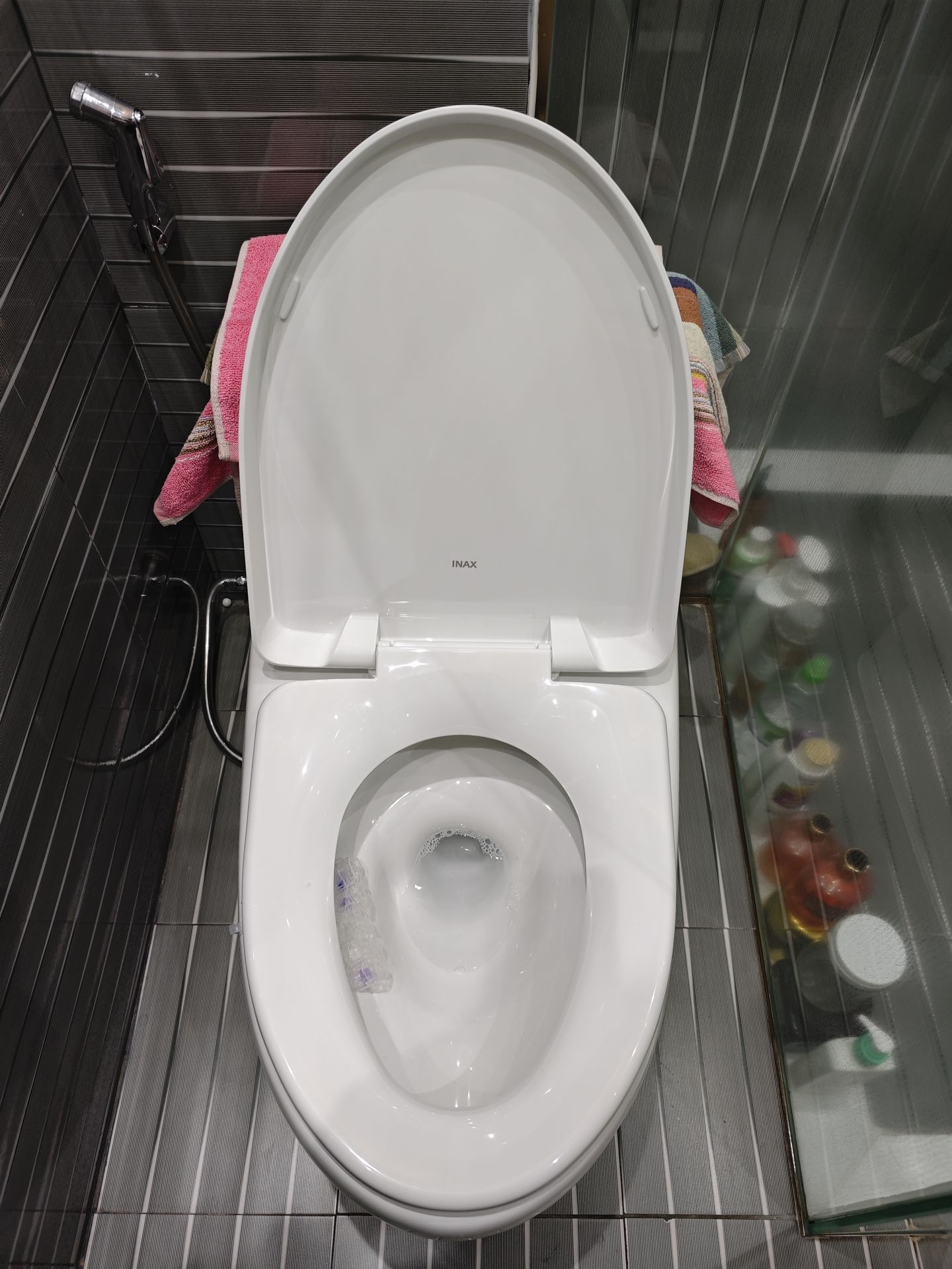 Đánh giá sản phẩm Nắp bồn cầu INAX CF-3003VS/BW1