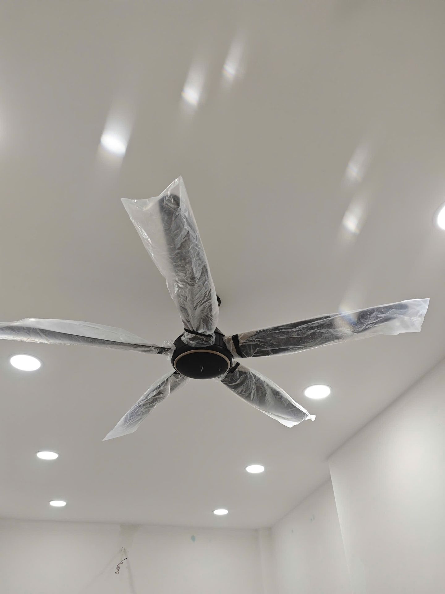 Đánh giá sản phẩm Quạt trần 5 cánh điều khiển từ xa Panasonic F-60GDS