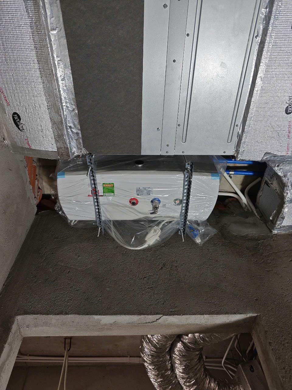 Đánh giá sản phẩm Máy nước nóng gián tiếp Slim3 R Ariston