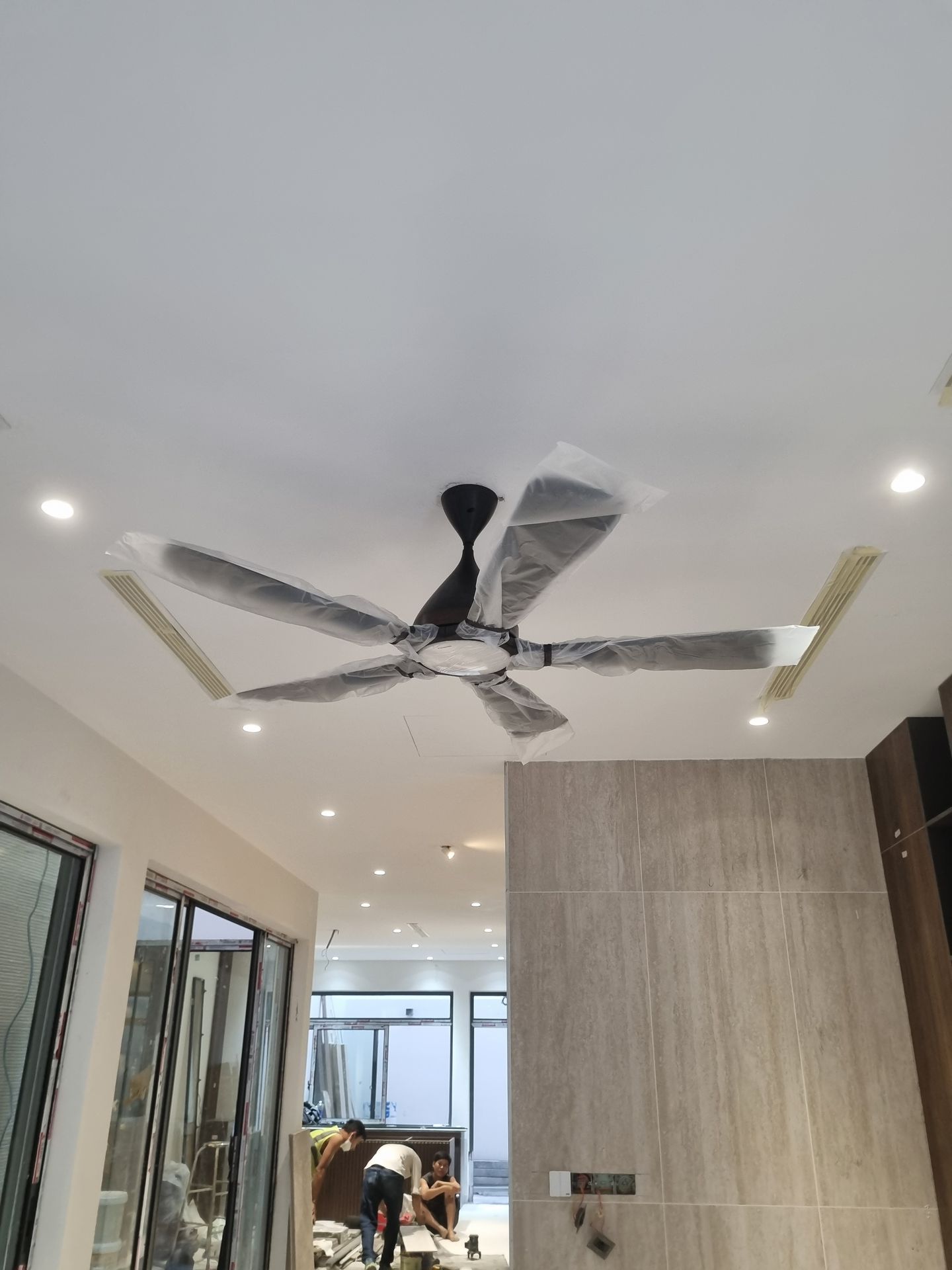 Đánh giá sản phẩm Quạt trần 5 cánh đèn led + điều khiển từ xa Panasonic F-60DGN