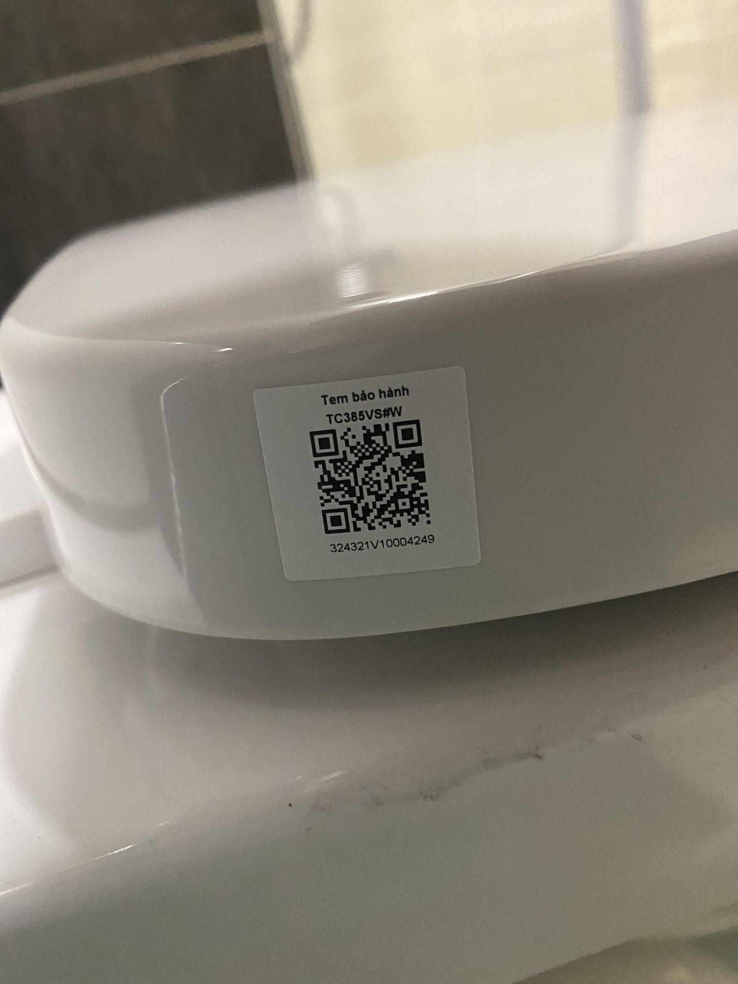 Đánh giá sản phẩm Nắp bồn cầu đóng êm TOTO TC385VS (T3)