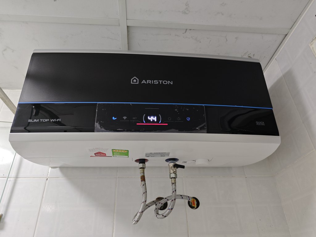 Đánh giá sản phẩm Máy nước nóng gián tiếp Slim3 TOP WIFI Ariston