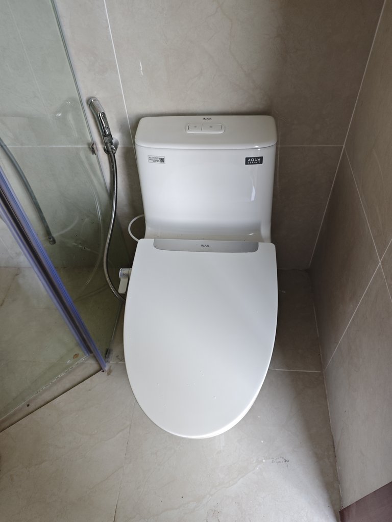 Đánh giá sản phẩm Bồn cầu 1 khối nắp rửa cơ INAX AC-902 + CW-S32VN