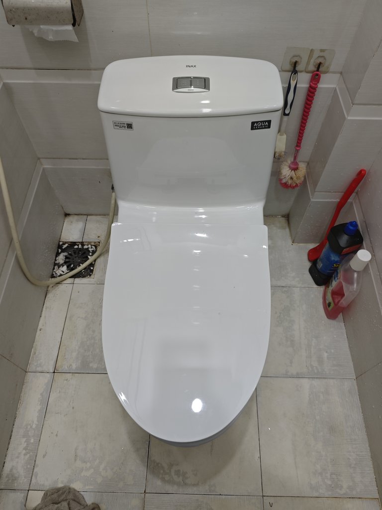 Đánh giá sản phẩm Bồn cầu 1 khối INAX AC-919VRN (AC919VRN) nắp đóng êm