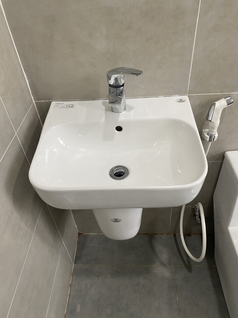 Đánh giá sản phẩm Vòi chậu lavabo nóng lạnh Viglacera VG168