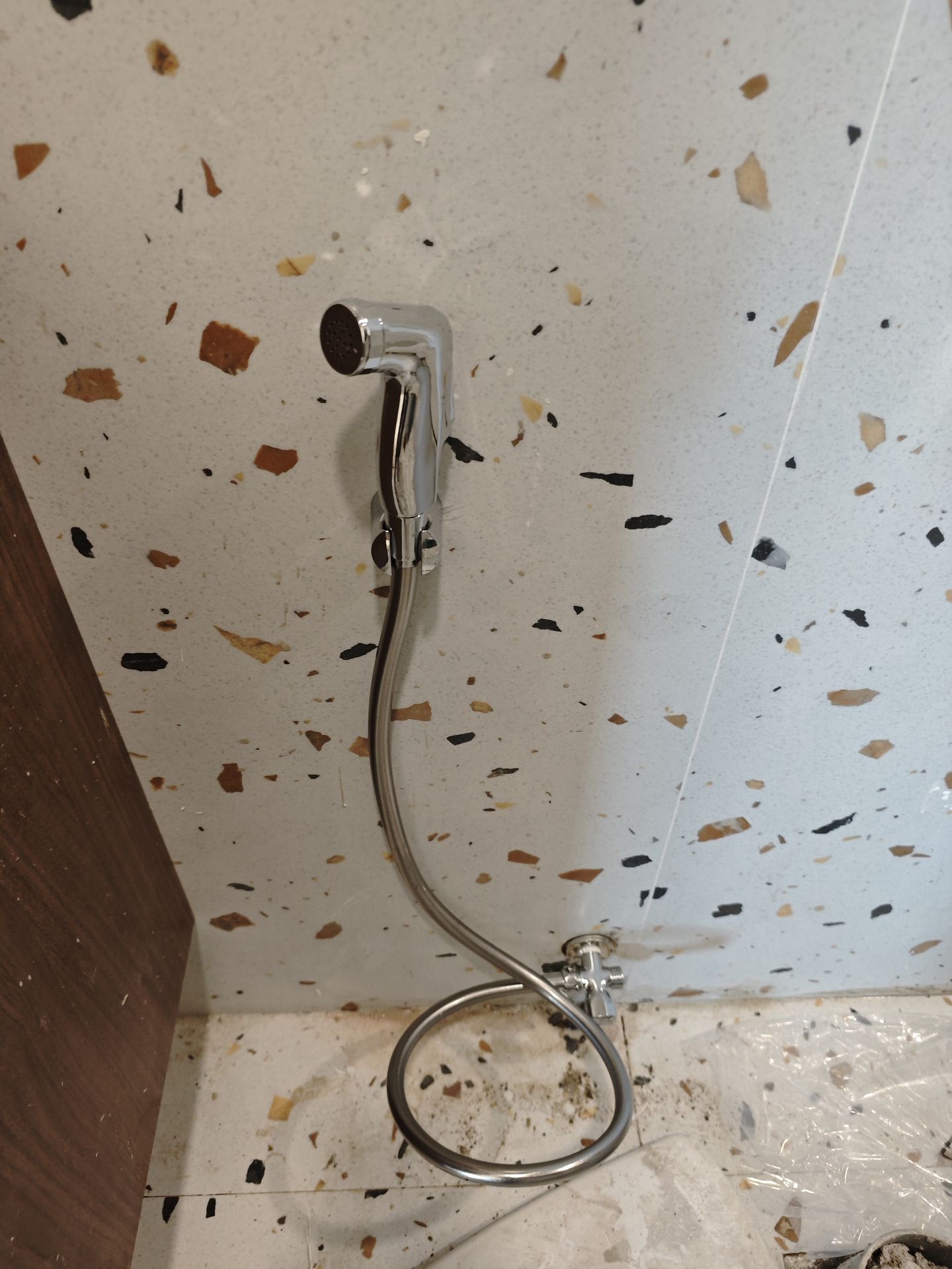 Đánh giá sản phẩm Vòi xịt vệ sinh INAX CFV-105MP (CFV105MP)