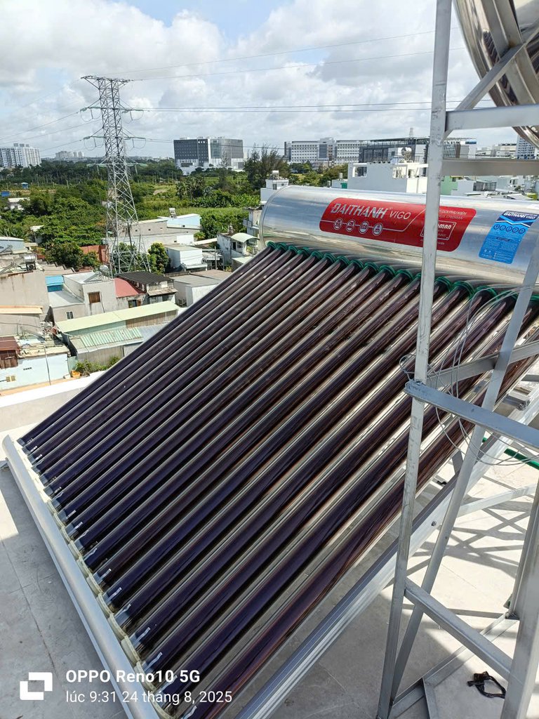 Đánh giá sản phẩm Máy nước nóng năng lượng mặt trời Đại Thành Vigo Inox 316 ống 70