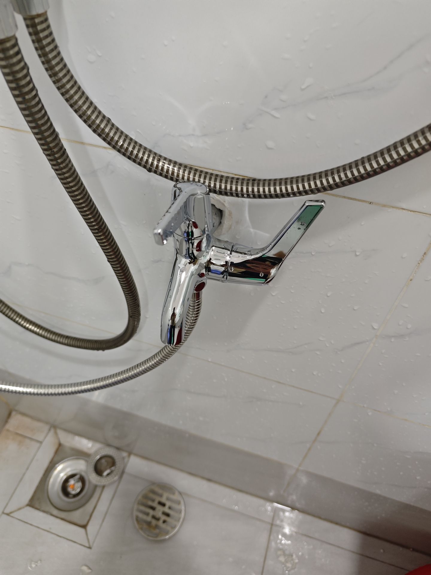 Đánh giá sản phẩm Bộ vòi sen tắm lạnh INAX BFV-17-4C (BFV174C)