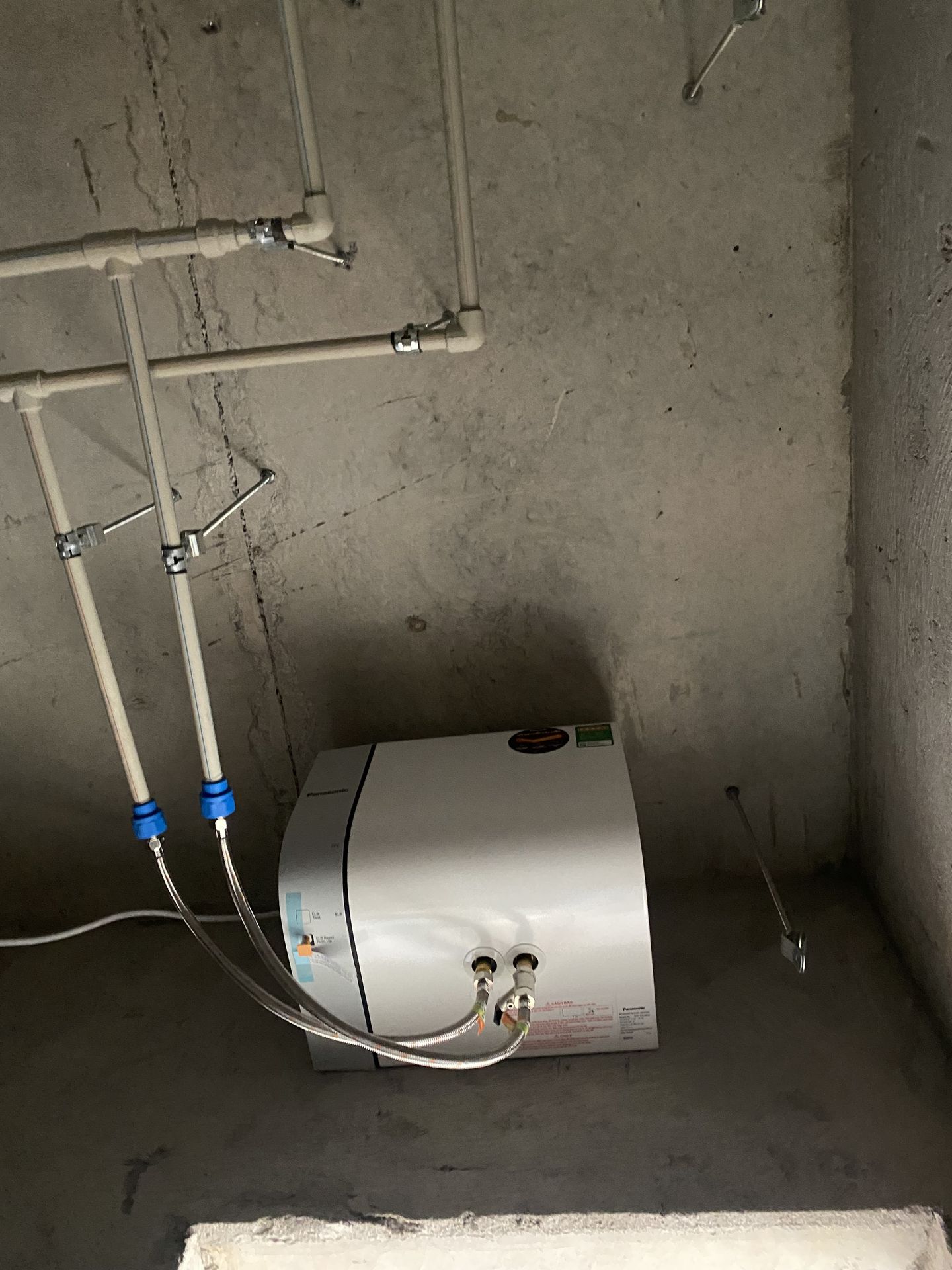 Đánh giá sản phẩm Máy Nước Nóng Panasonic Gián Tiếp DH