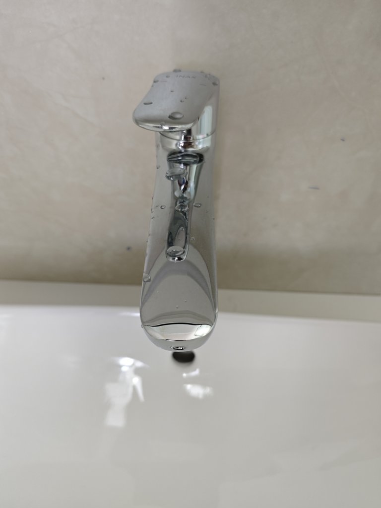 Đánh giá sản phẩm Vòi chậu lavabo nóng lạnh INAX LFV-1402SH (LFV1402SH)