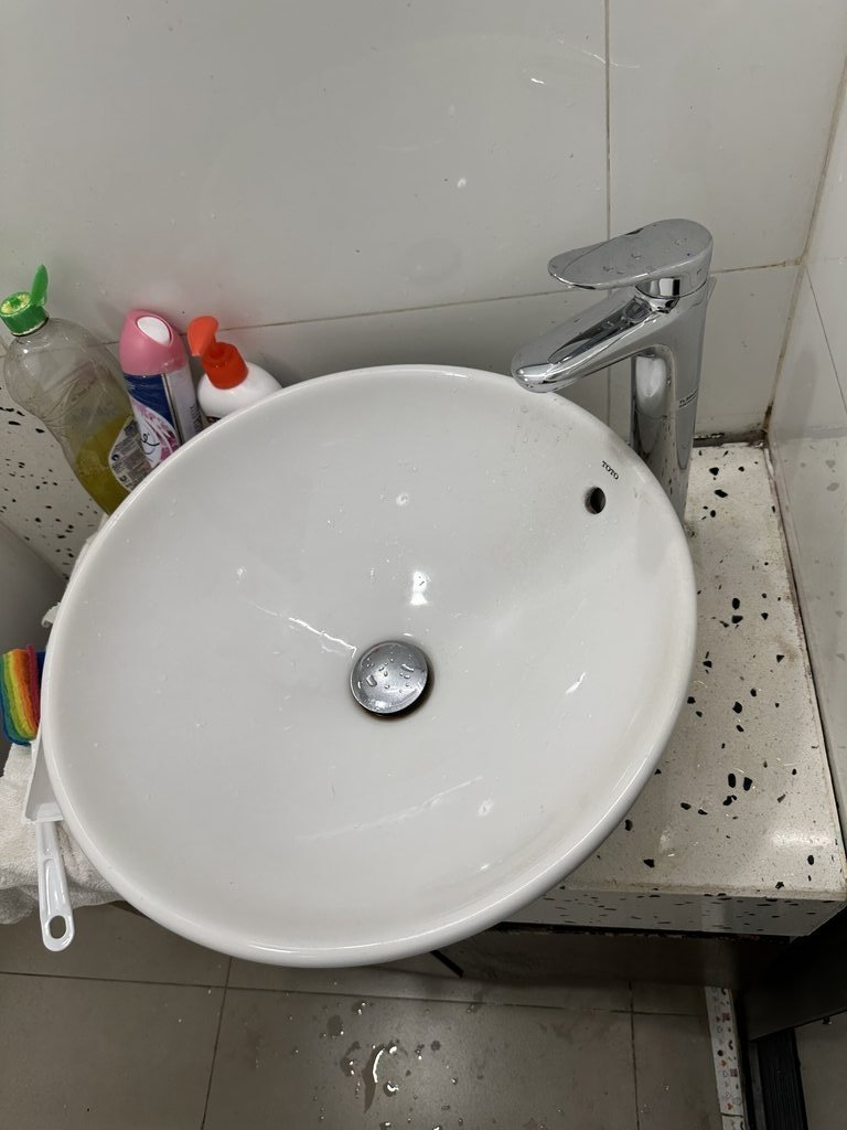 Đánh giá sản phẩm Vòi lavabo nóng lạnh LF TOTO TLS04306V