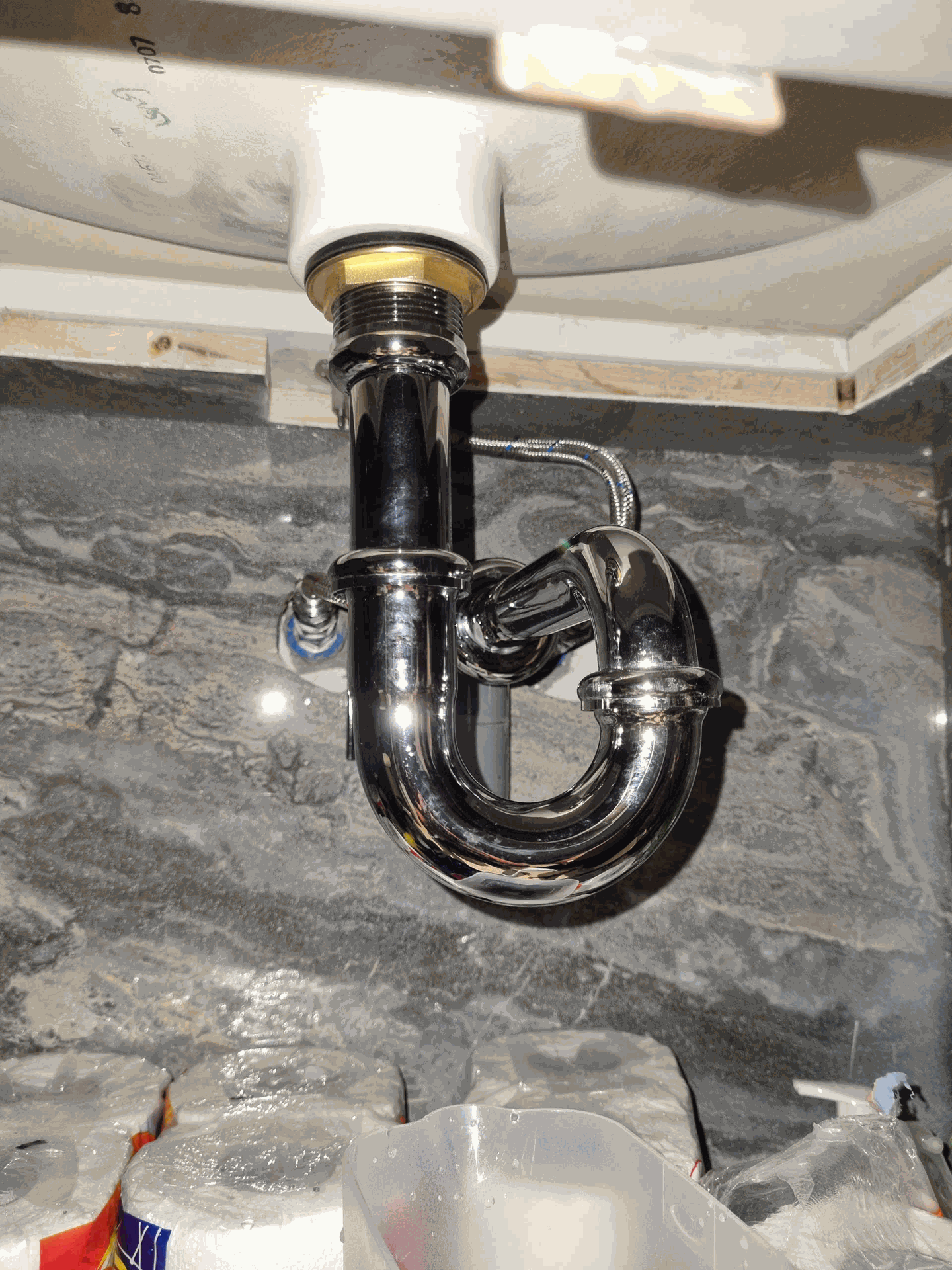 Đánh giá sản phẩm Cổ thoát vòi nước TOTO T6JV2N