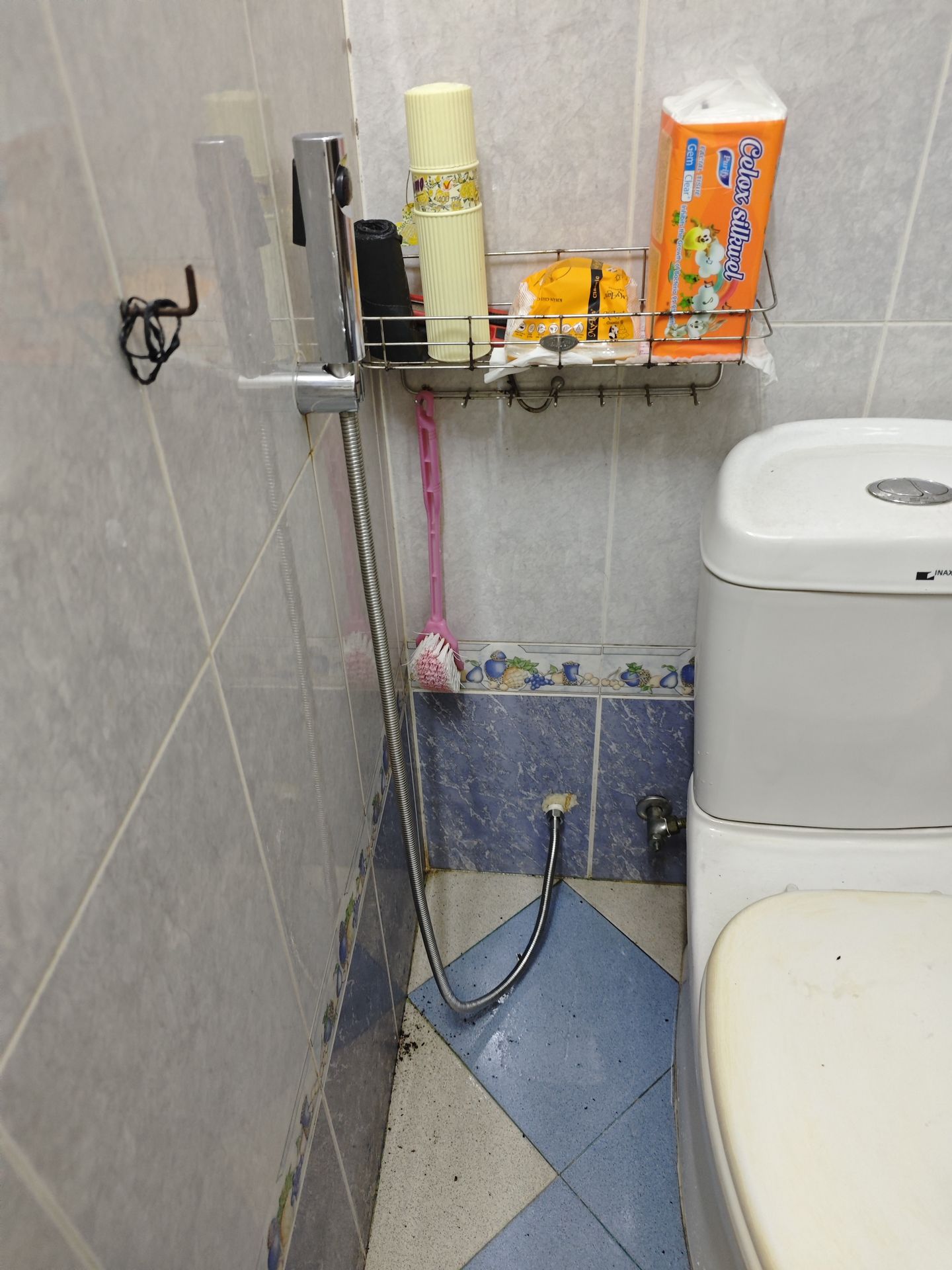 Đánh giá sản phẩm Vòi xịt vệ sinh Caesar BS308CW