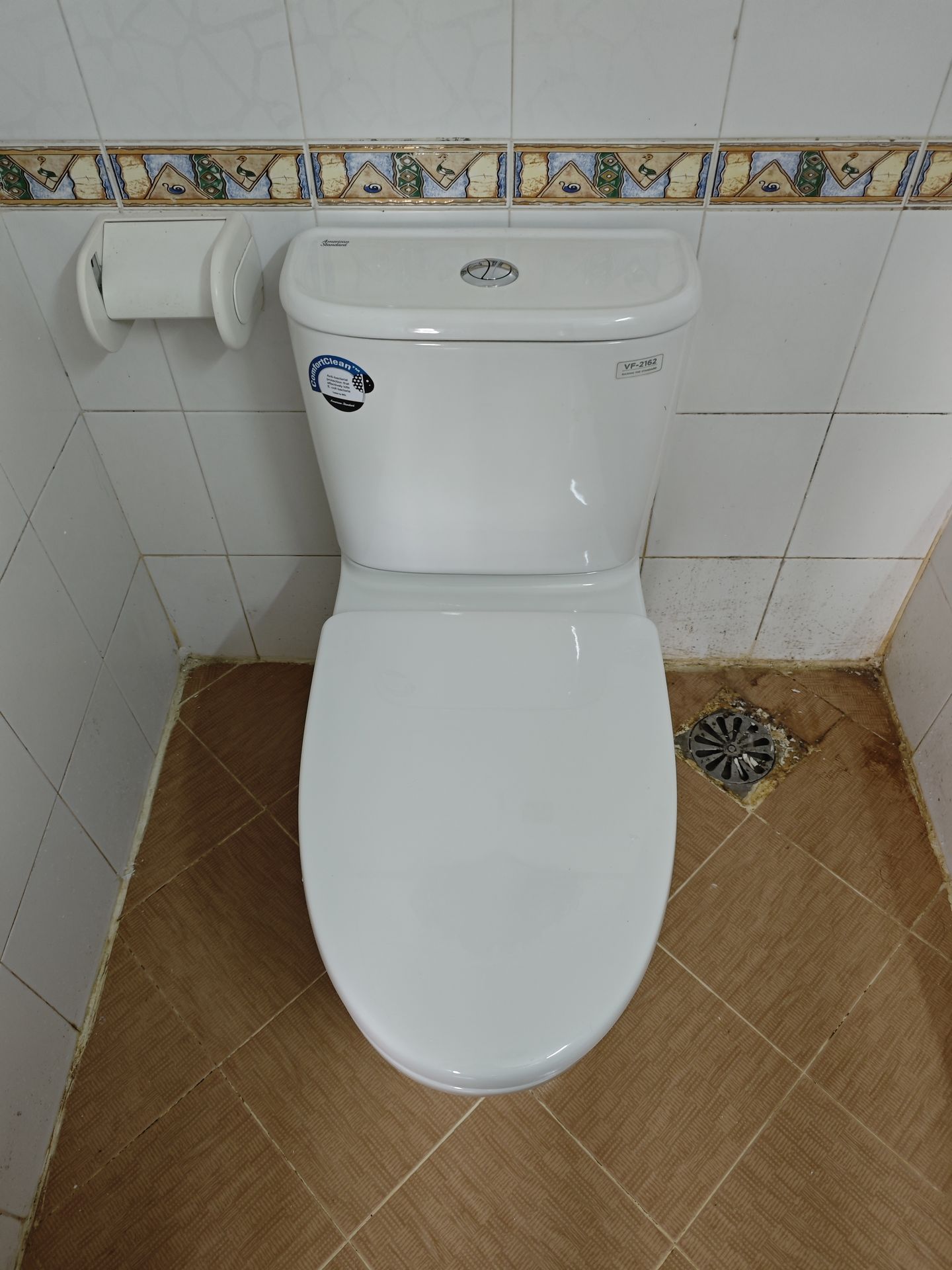 Đánh giá sản phẩm Bồn cầu 2 khối American Standard VF-2162 (VF2162) nắp êm dòng Loven