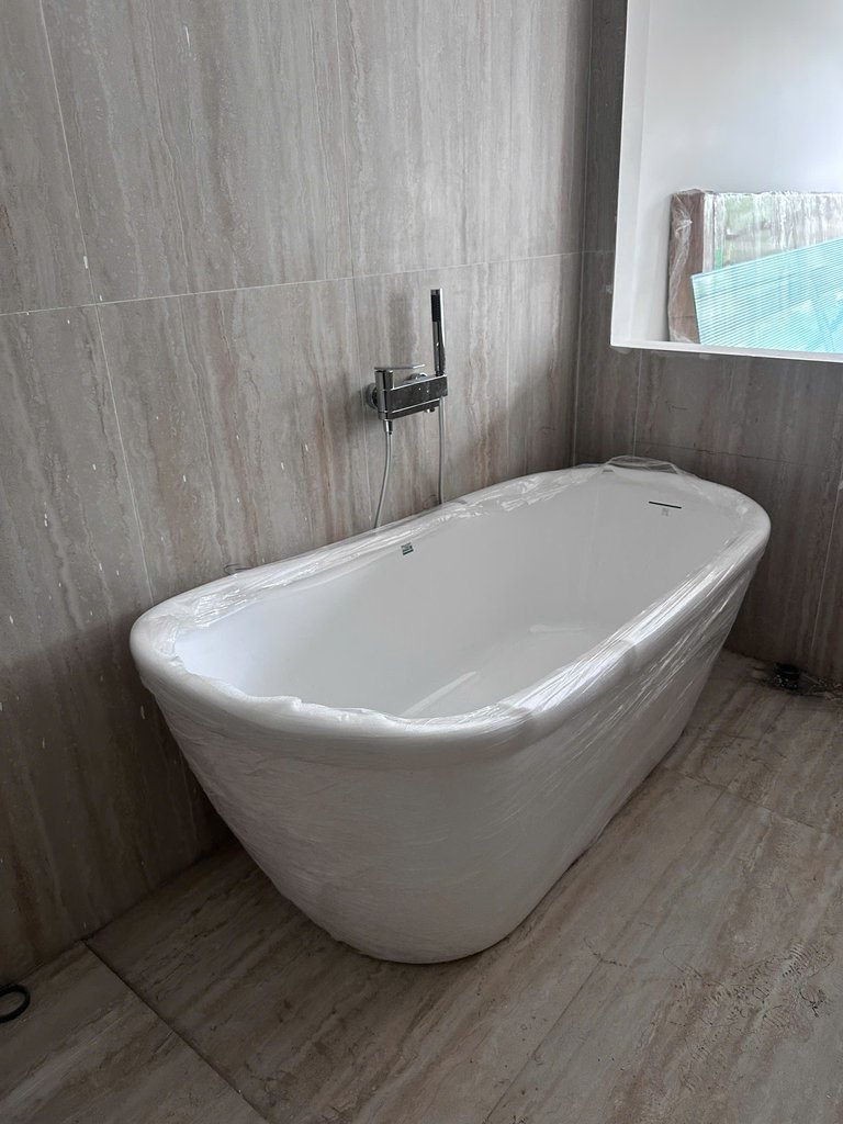 Đánh giá sản phẩm Bồn tắm đặt sàn 1.7m MOWOEN MW8225P-170
