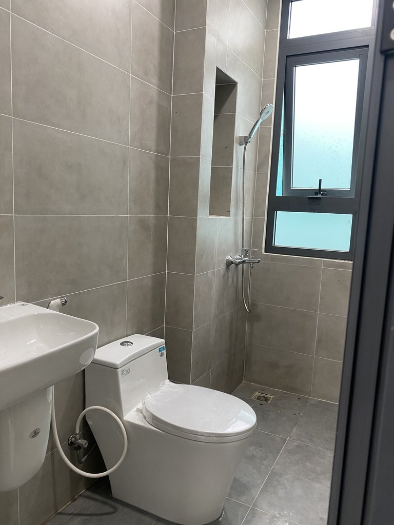 Đánh giá sản phẩm Bộ vòi sen tắm nóng lạnh INAX BFV-1113S-8C (BFV1113S8C)