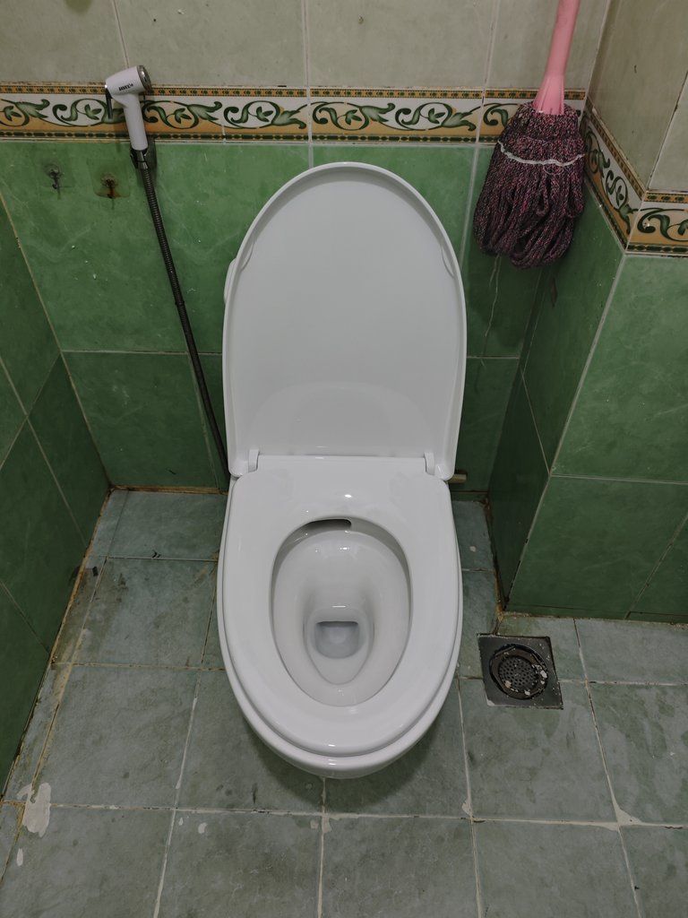 Đánh giá sản phẩm Bồn cầu 1 khối INAX AC-989VN (AC989VN) nắp đóng êm