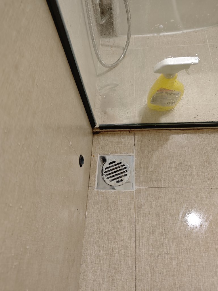 Đánh giá sản phẩm Phễu thoát sàn vuông 12x12cm MERDRAIN MD-S1203