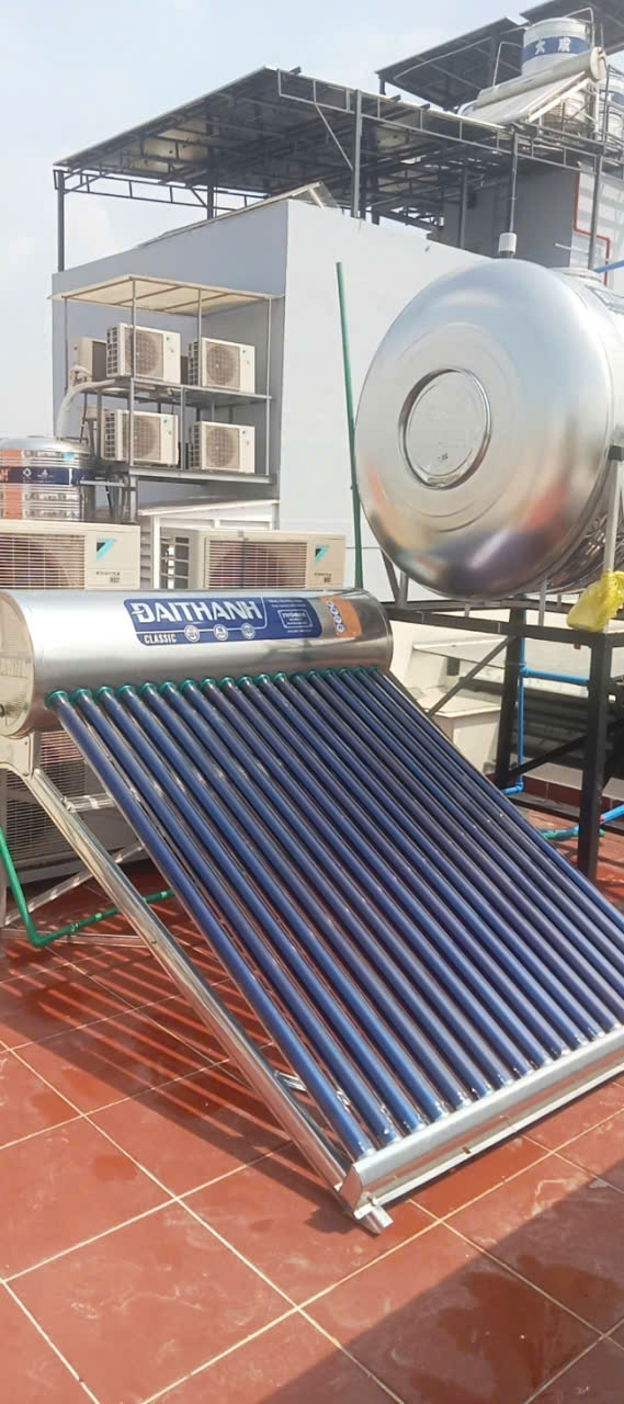 Đánh giá sản phẩm Máy nước nóng năng lượng mặt trời Đại Thành Inox 304 ống 58