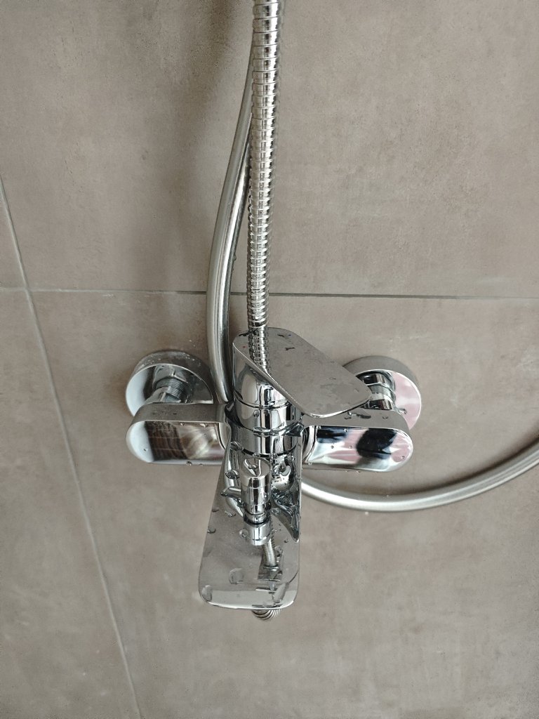 Đánh giá sản phẩm Bộ sen tắm nóng lạnh TOTO TBG04302VA TBW01035V