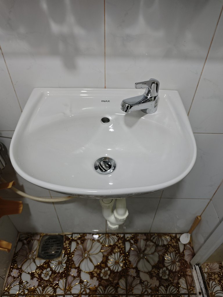 Đánh giá sản phẩm Chậu rửa lavabo treo tường INAX L-280V (L280V)