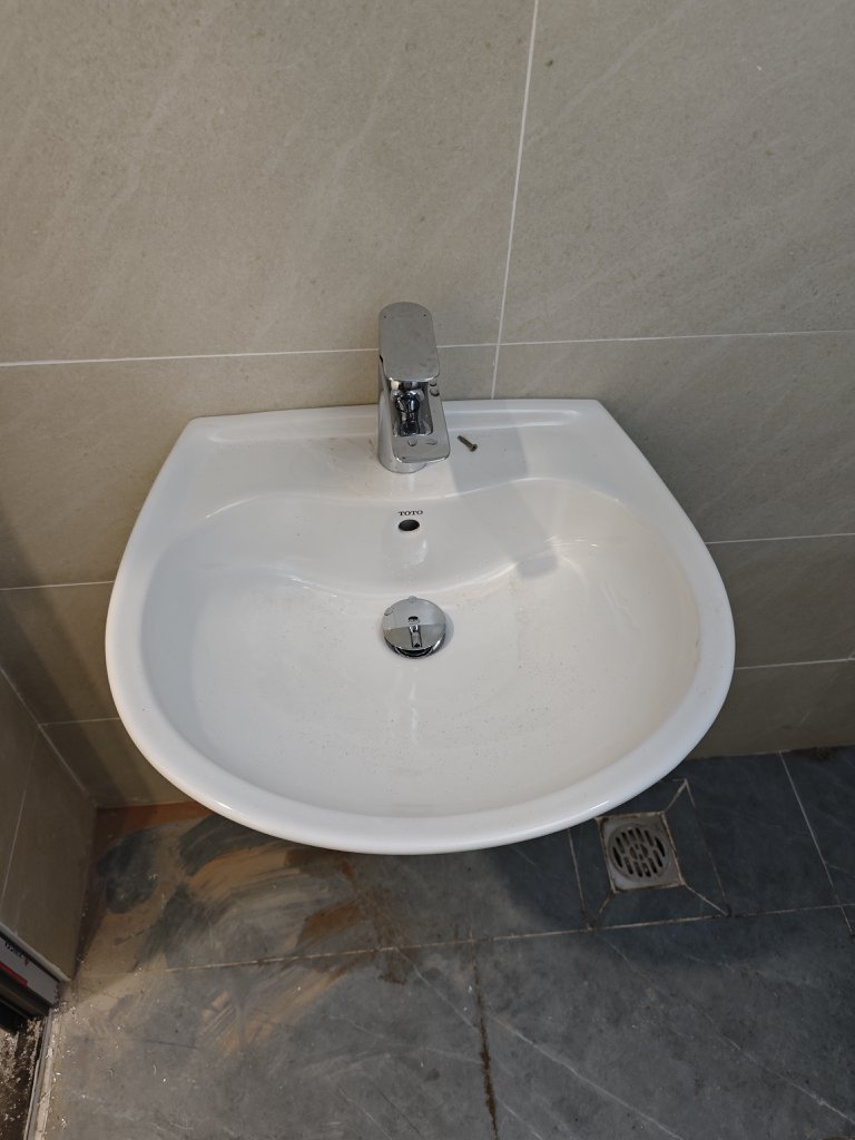 Đánh giá sản phẩm Vòi lavabo nóng lạnh GA TOTO TLG04301V