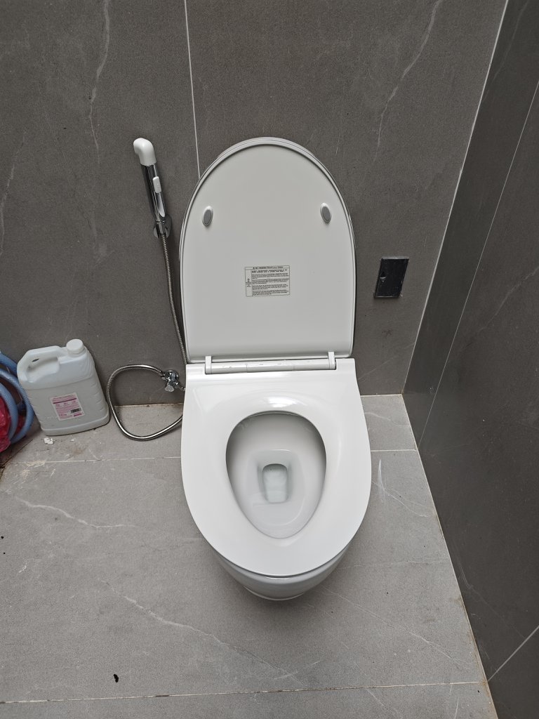 Đánh giá sản phẩm Bồn cầu 1 khối American Standard VF-1808ET (VF1808ET) nắp êm dòng Acacia SupaSleek