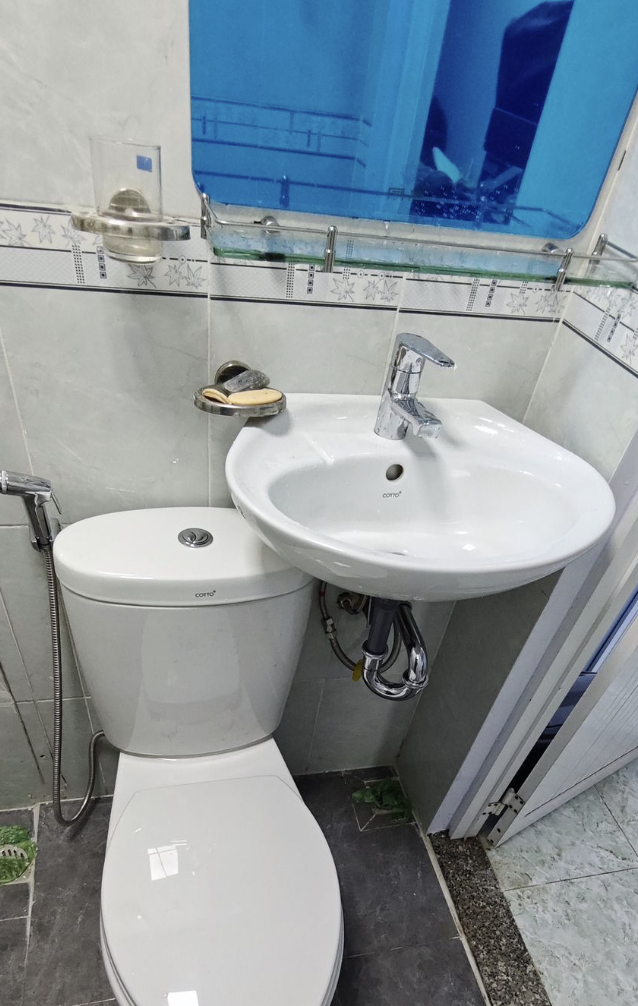 Đánh giá sản phẩm Vòi chậu lavabo COTTO CT2174AE nóng lạnh Next I