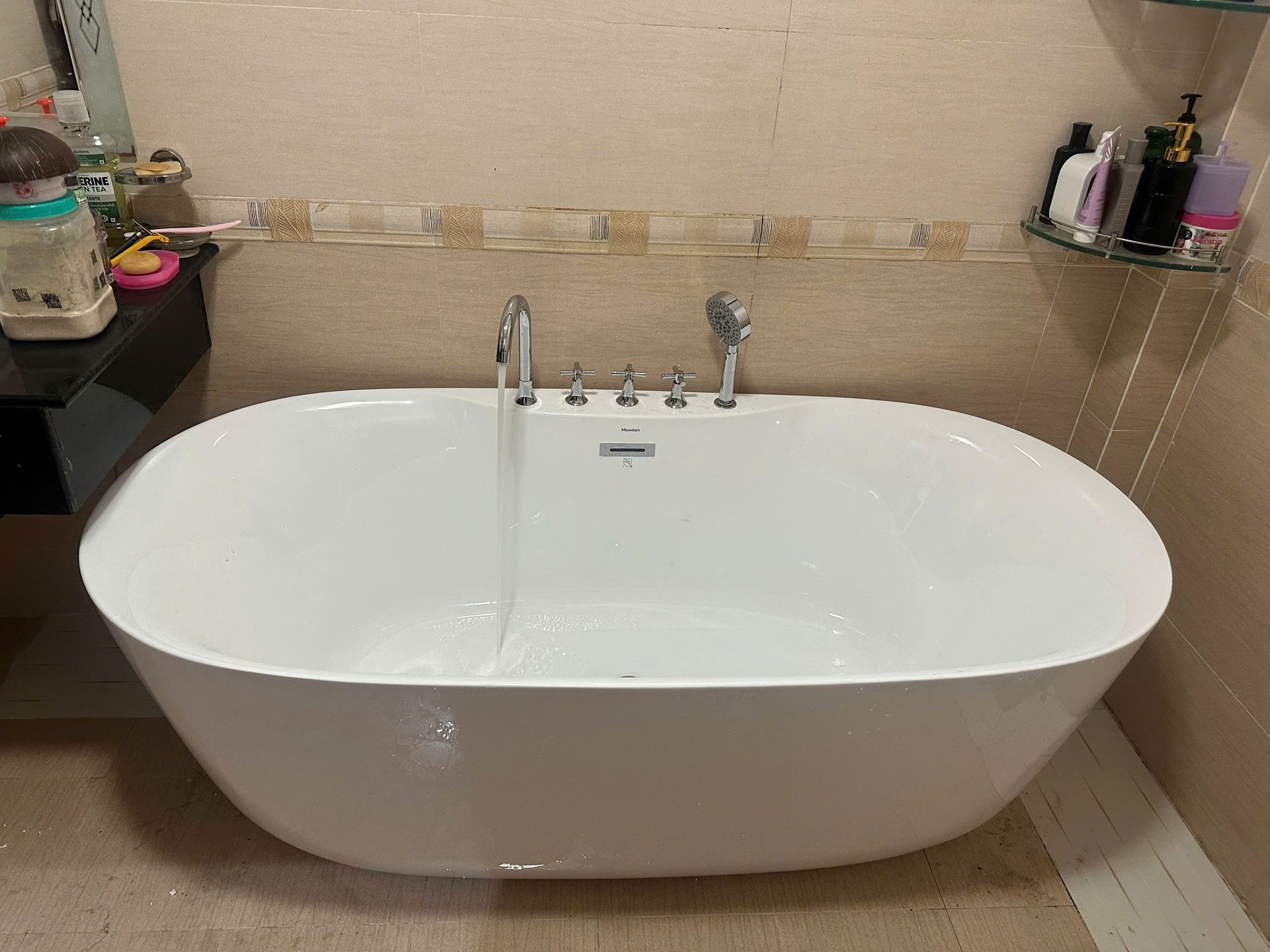 Đánh giá sản phẩm Bồn tắm đặt sàn 1.7m gồm vòi MOWOEN MW8237F-170