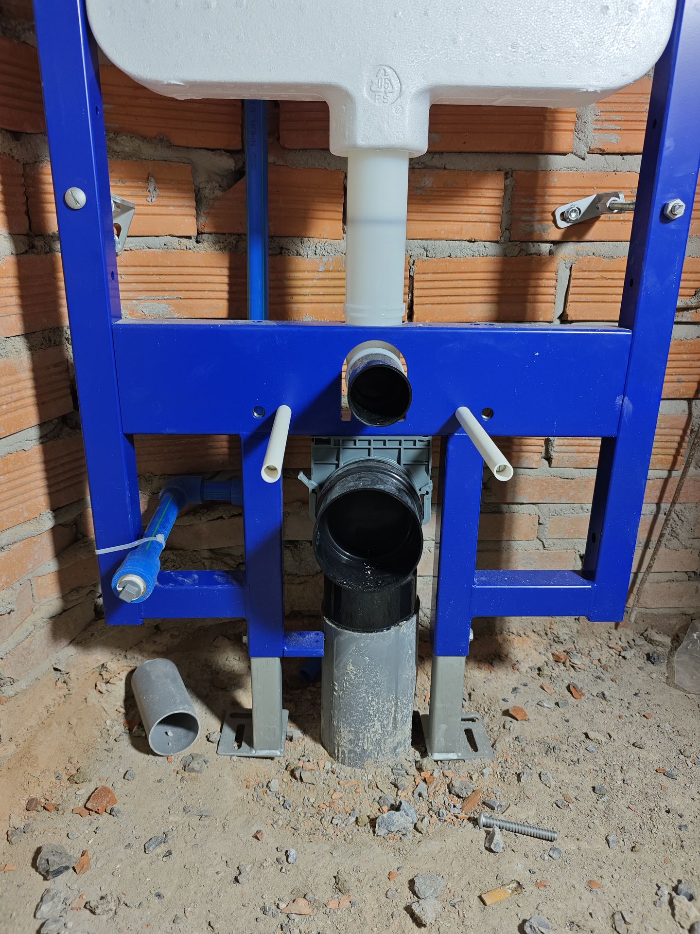 Đánh giá sản phẩm Bồn cầu treo tường nắp điện tử S7 (giấu dây) xả tự động TOTO CW812REA TCF47360GAA WH172AAT TCA546 MB175M