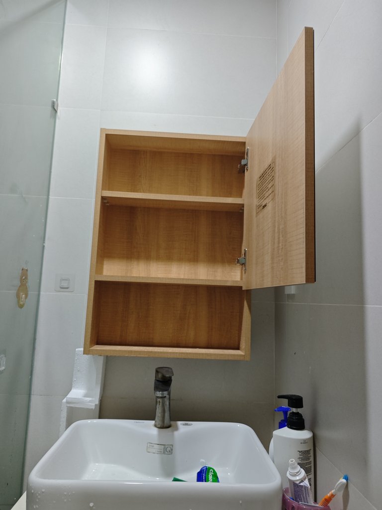 Đánh giá sản phẩm Tủ gương treo phòng tắm Caesar EM0145W