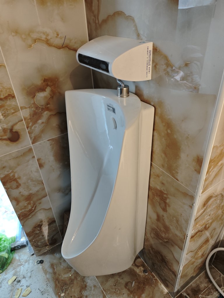 Đánh giá sản phẩm Van xả cảm ứng bồn tiểu nam Caesar A648