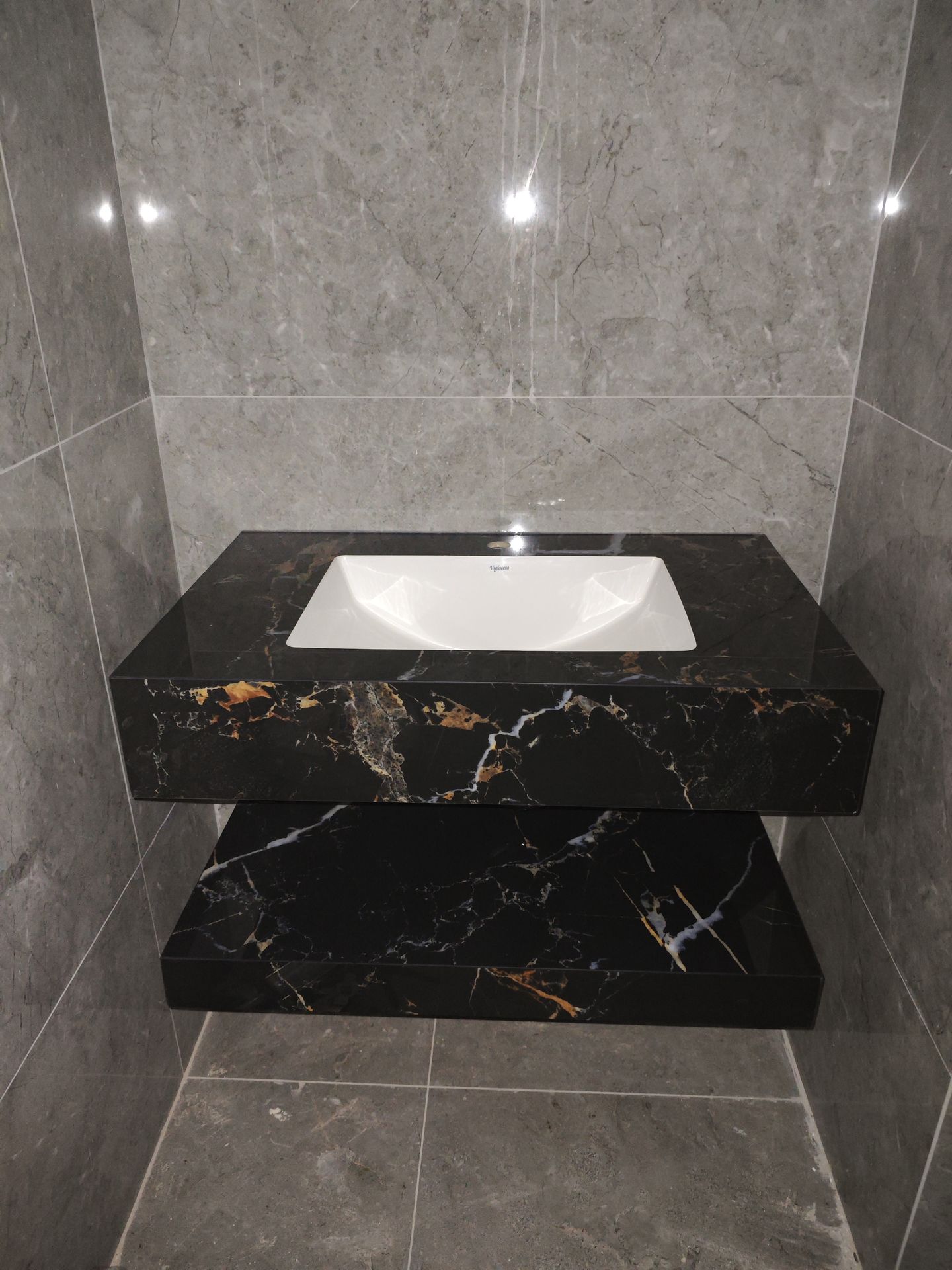 Đánh giá sản phẩm Chậu lavabo âm bàn đá 2 tầng Viglacera VI12-9GP01 / PHL-9S01P / US8-9GP05 / US10-9GP03