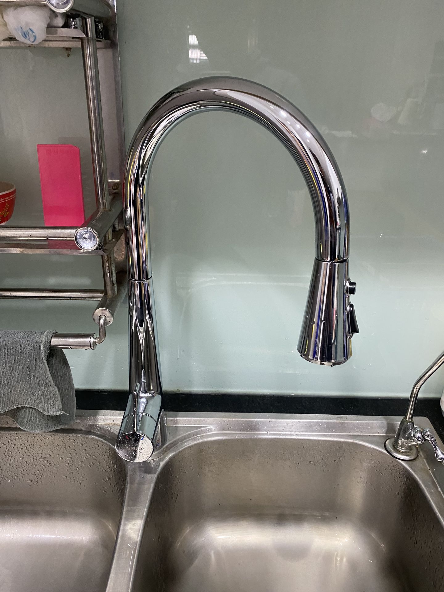 Đánh giá sản phẩm Vòi bếp dây rút nóng lạnh Caesar K905C