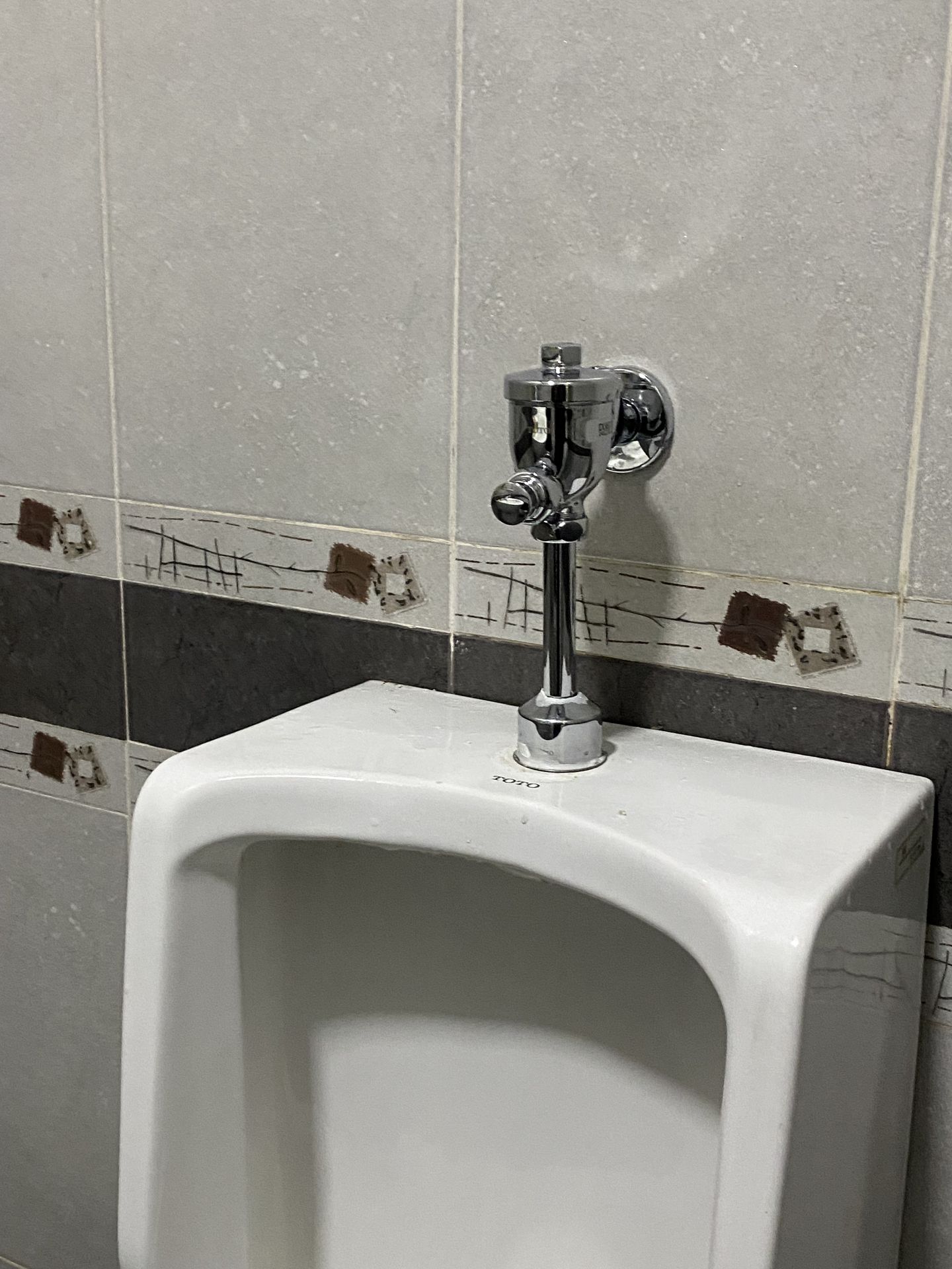 Đánh giá sản phẩm Van xả tiểu TOTO DU601N loại nhấn ống thẳng