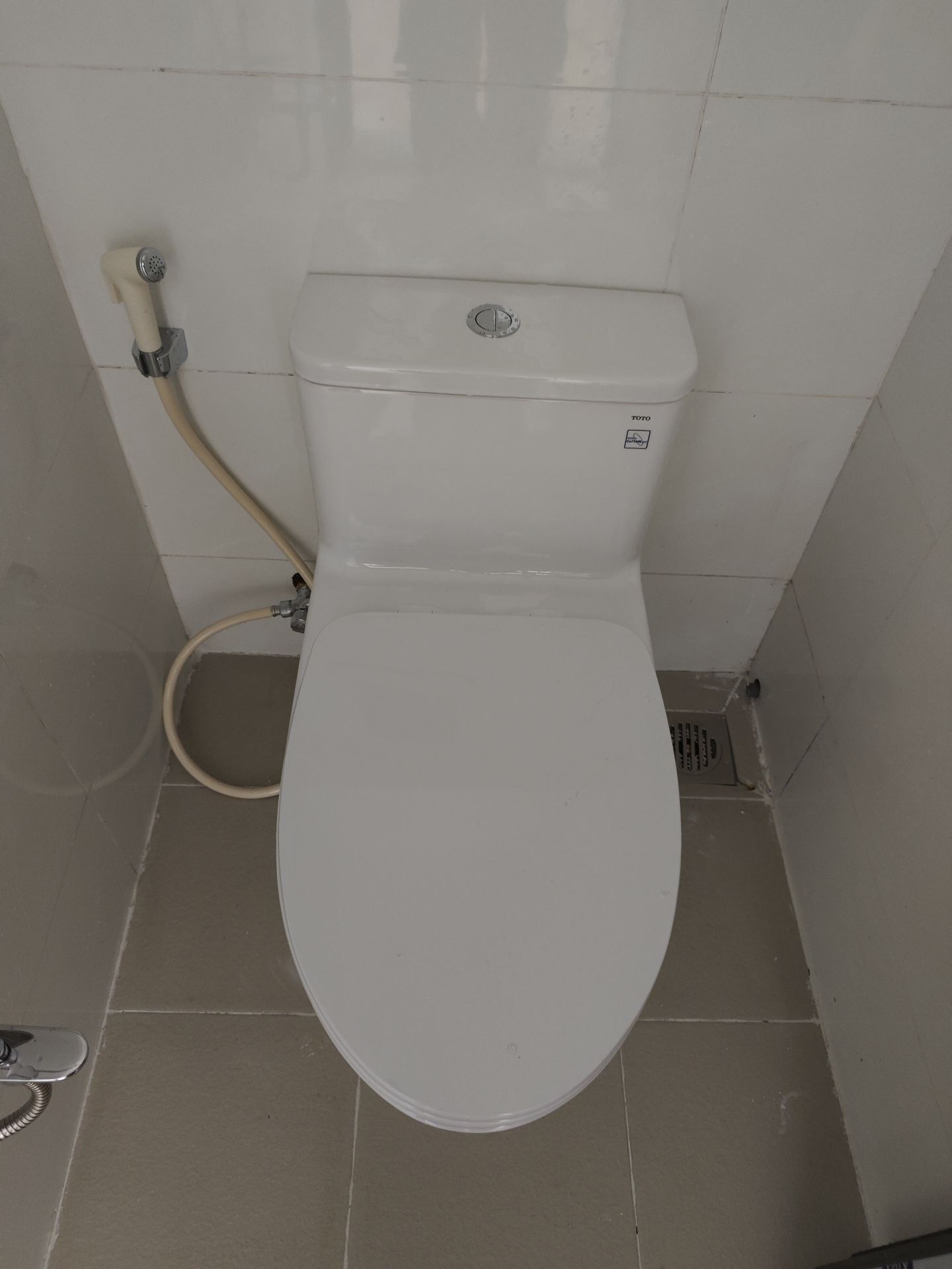 Đánh giá sản phẩm Bồn cầu 1 khối TOTO MS857DT10 nắp đóng êm TC395VS