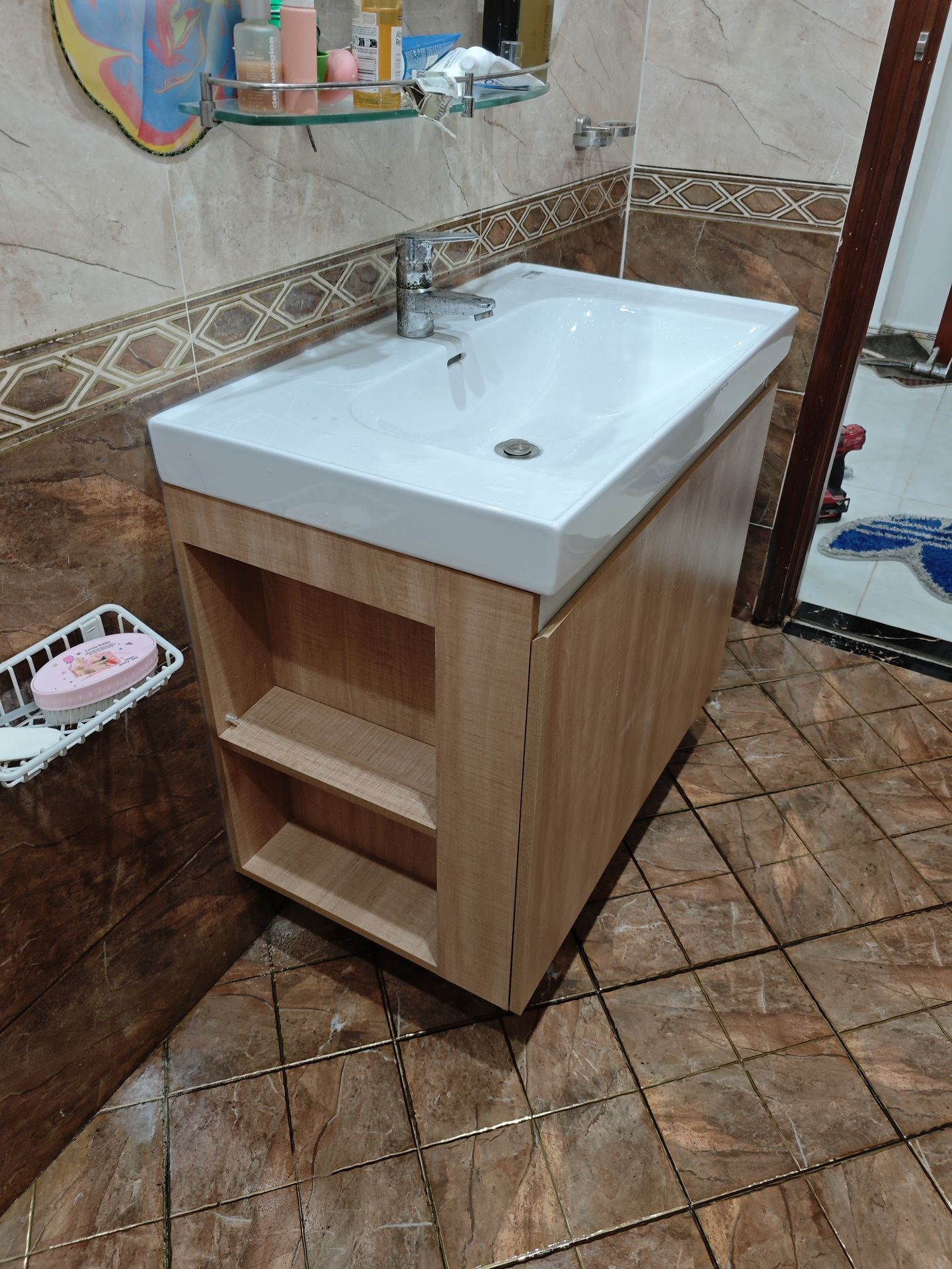 Đánh giá sản phẩm Bộ tủ chậu cabinet treo Caesar LF5358+EH15358CLW7V