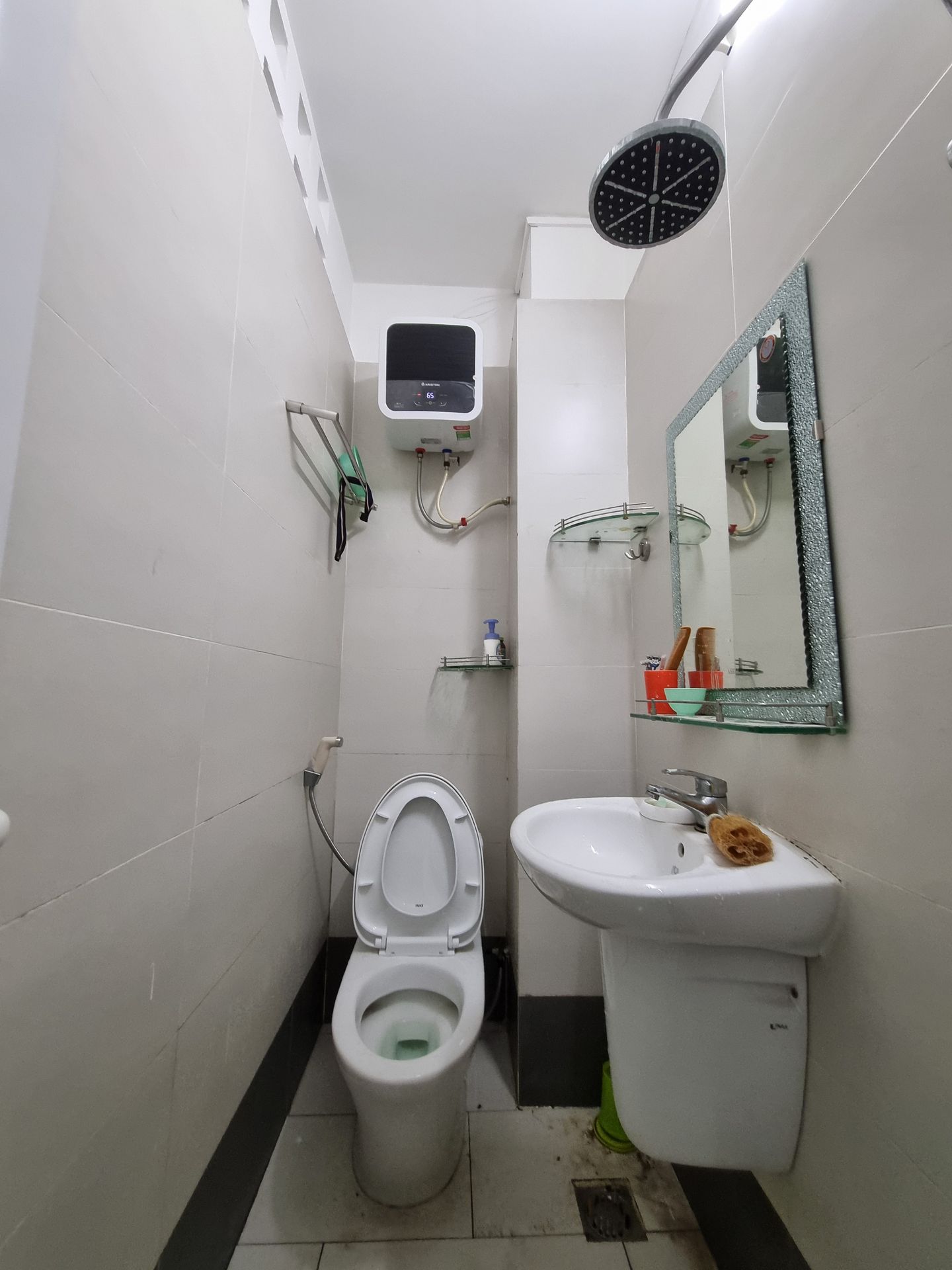 Đánh giá sản phẩm Máy nước nóng gián tiếp Andris Lux-D Ariston AN2 LUX-D