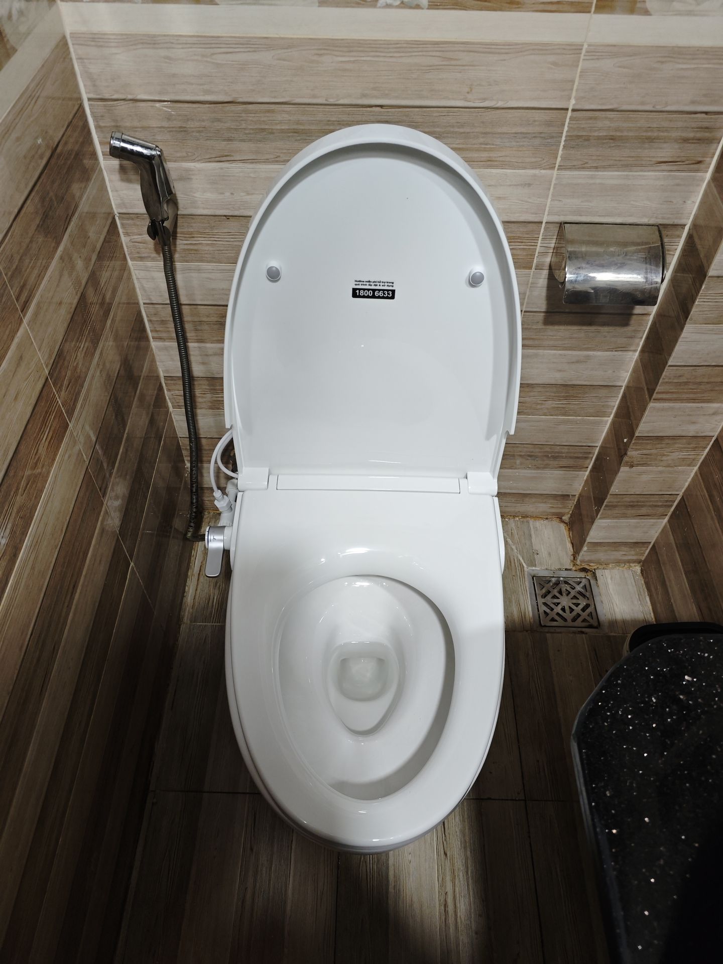 Đánh giá sản phẩm Bồn cầu 1 khối nắp rửa cơ INAX AC-989 + CW-S32VN