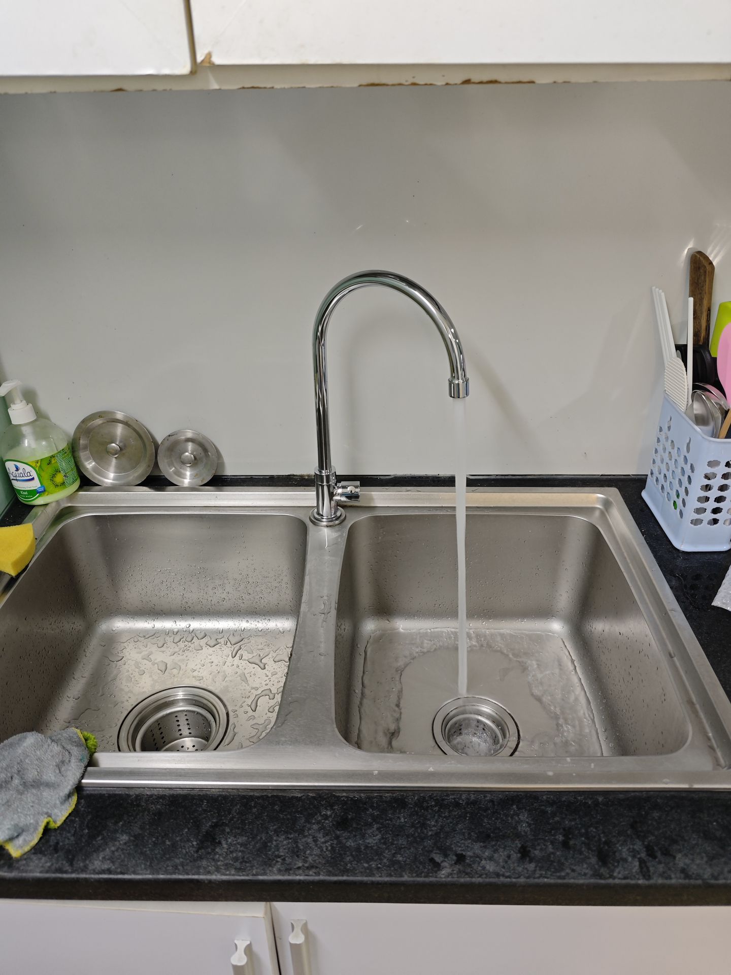 Đánh giá sản phẩm Vòi bếp lạnh Caesar K035C