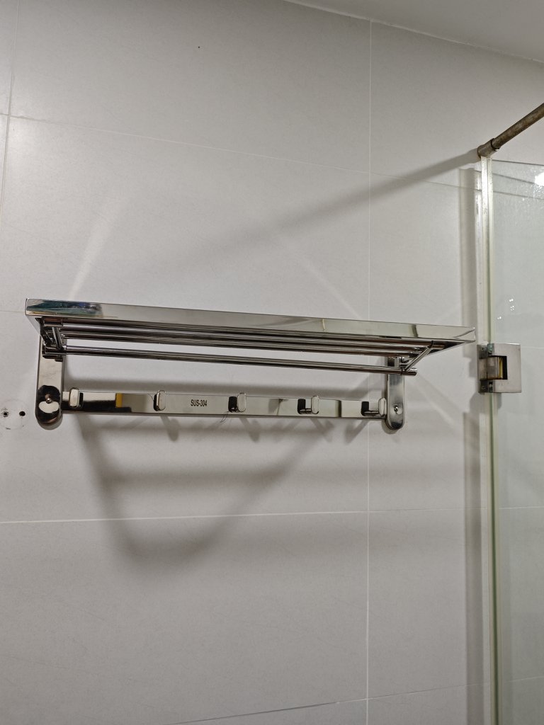 Đánh giá sản phẩm Máng khăn tháp Hita HG17