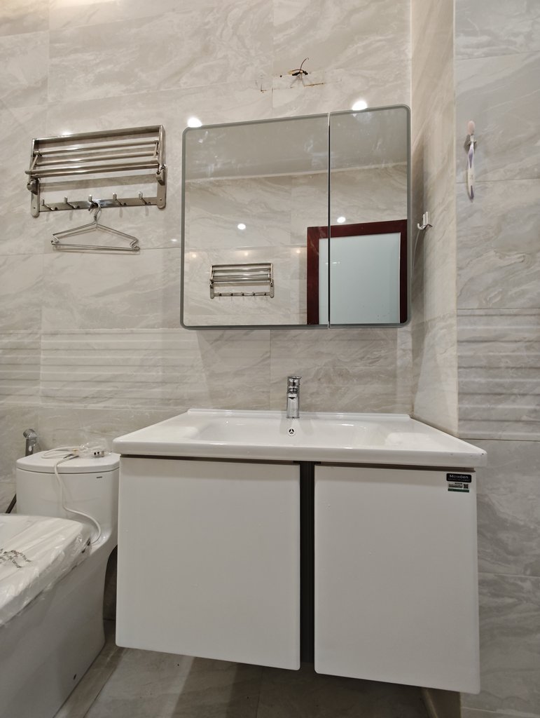 Đánh giá sản phẩm Vòi chậu lavabo lạnh INAX LFV-22S (LFV22S)