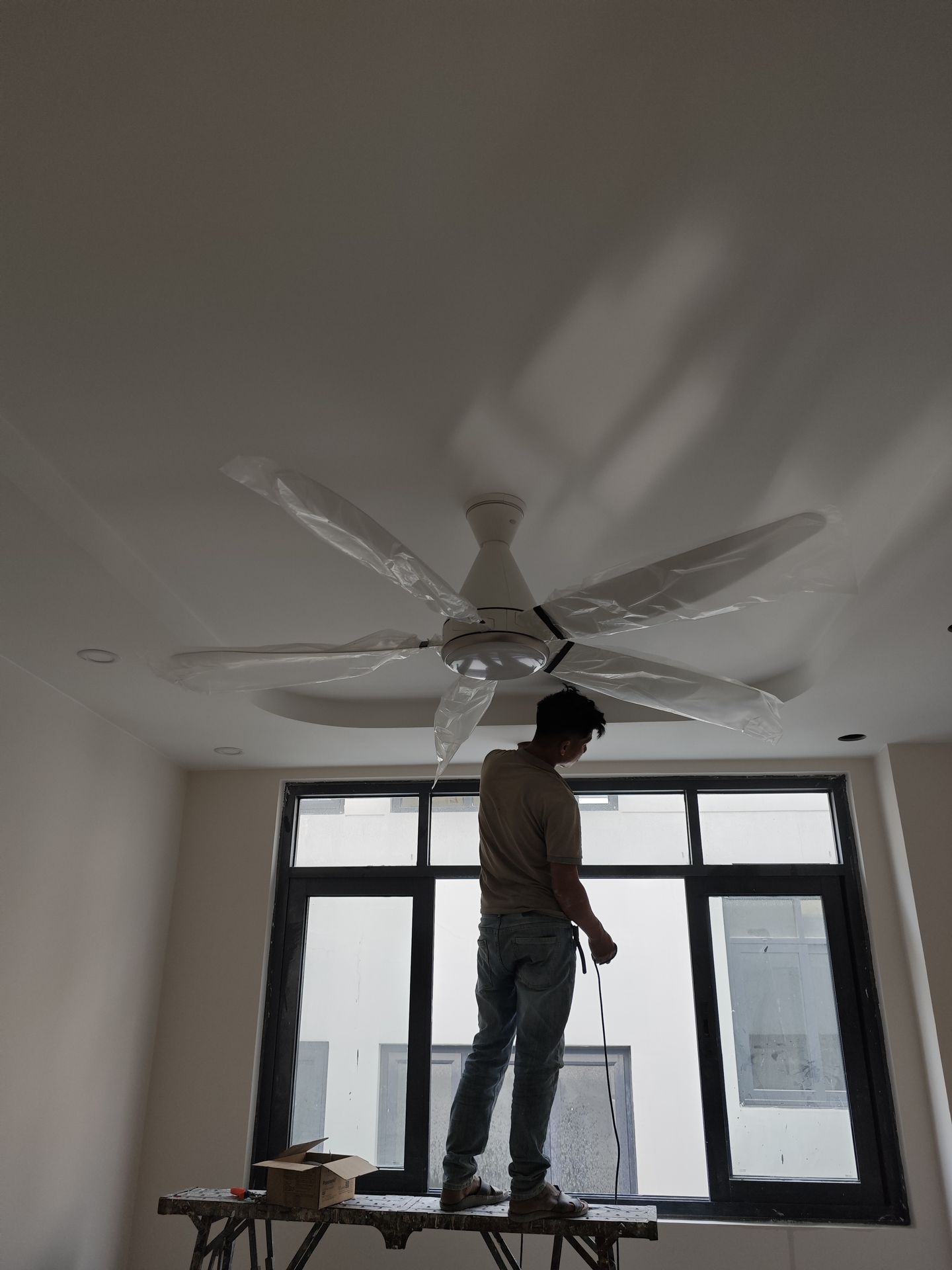 Đánh giá sản phẩm Quạt trần 5 cánh điều khiển từ xa Panasonic F-60GDN