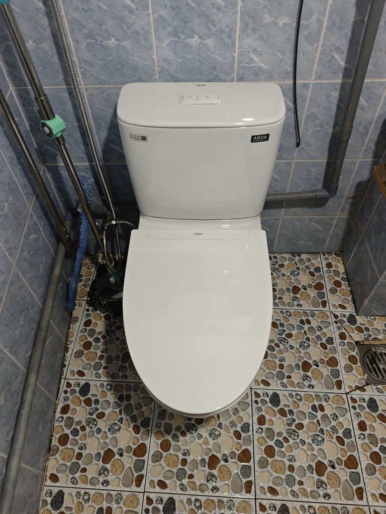 Đánh giá sản phẩm Bồn cầu 2 khối INAX AC-602VN (AC602VN) nắp đóng êm